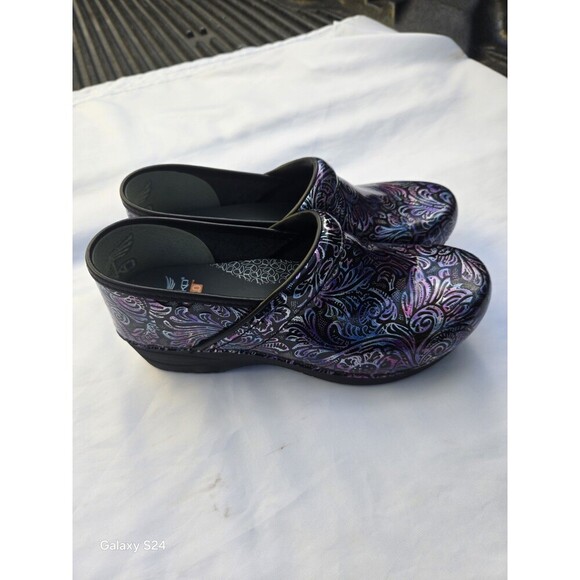 Dansko Professional XP 2.0 Clogs Engraved Flower Purple - Women Size 41 - Picture 2 of 7
